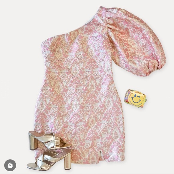 Beautiful jacquard dress - Picture 2 of 4